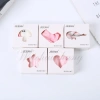 أما الجوارب القطنية، وهي عبارة عن جوارب مصنوعة من القطن، فهي عبارة عن جوارب مزخرفة بشكل مريح Item Picture
